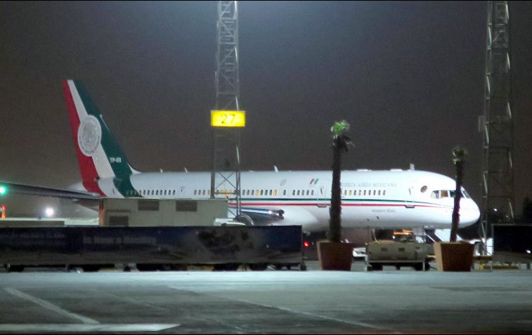 Por su parte el Presidente Andrés Manuel López Obrador destacó la venta del avión presidencial, pues aseguró que aunque hasta ahora se han gastado muchos recursos económicos en su mantenimiento, sería más caro que el avión siguiera operando. NTX/ ARCHIVO