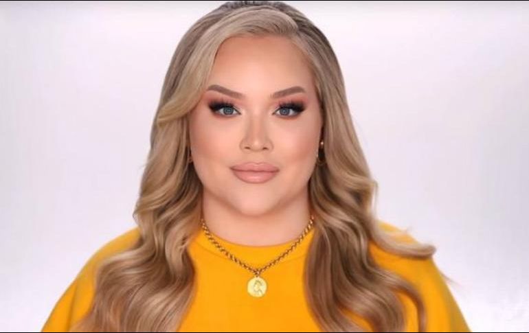Su canal NikkieTutorials, sobre maquillaje, es uno de los más exitosos en YouTube. / NikkieTutorials/YouTube