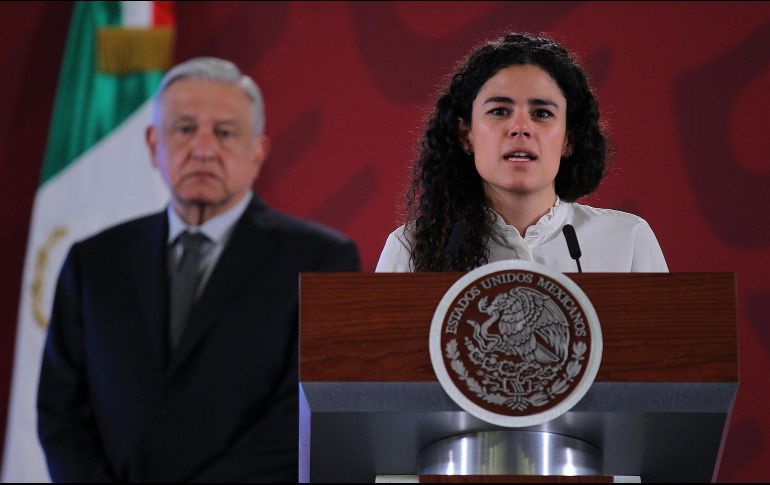 La funcionaria federal anunció que formaron un grupo interinstitucional de trabajo entre la STPS, IMSS, SAT, Infonavit y la UIF para detectar a empresas que realicen defraudación fiscal. NTX / I. Hernández