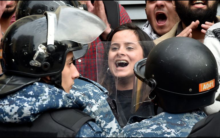 Ante la crisis de seguridad que se vive en el país, autoridades bancarias preparan medidas para proteger el dinero de los cuentahabientes. EFE/W. Hamzeh