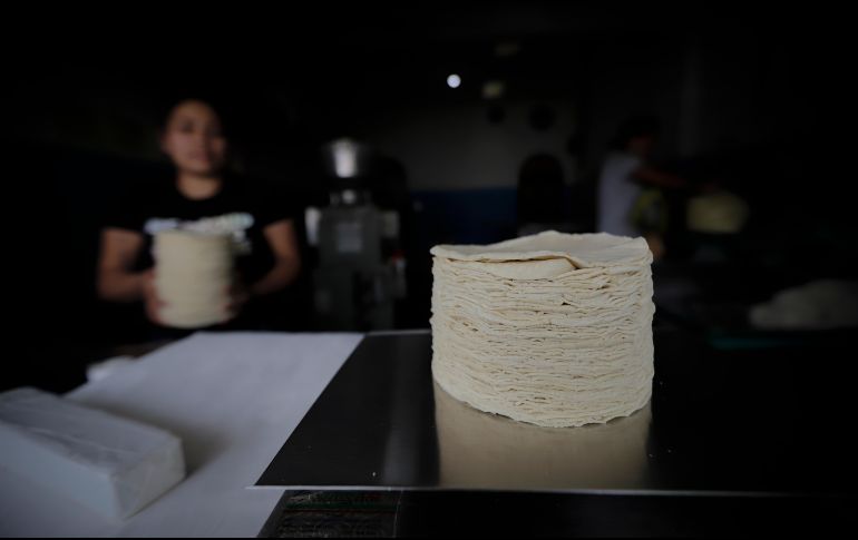 Cada tortillería decide el precio dependiendo de sus costos de producción. EL INFORMADOR/F. Atilano