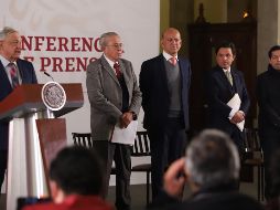 López Obrador indica que todos los martes habrá comparecencia de los funcionarios del sector salud para informar sobre el abasto de medicamentos y atención a derechohabientes. NTX / G. Durán