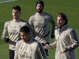 El capitán merengue pudo reintegrarse al trabajo en grupo. EFE/E. Naranjo