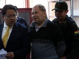 Romero (c) está acusado por la presunta comisión de los delitos de 