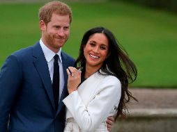 El príncipe y la ex actriz comunicaron hace unos días que deseaban distanciarse de las tareas reales para poder ser económicamente independientes y pasar parte de su tiempo en Norteamérica. AFP / ARCHIVO