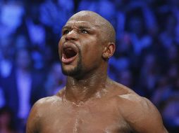Se espera que Floyd Mayweather Jr. haga un anuncio oficial sobre su posible regreso a la actividad profesional. AP / ARCHIVO