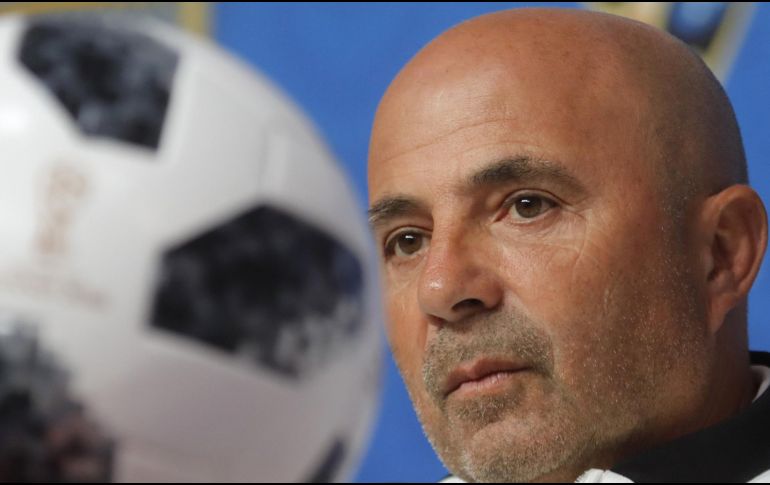 En La Noria descartan tener en mente la contratación de Sampaoli. AP / ARCHIVO