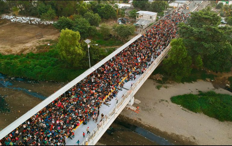En la incertidumbre, caravana de migrantes