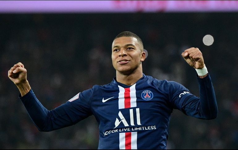 El crack galo, a sus 21 años, tiene el futuro del futbol mundial en sus botas y reconoce públicamente a sus ídolos. TWITTER/@KMbappe