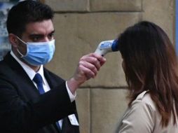 En aeropuertos de todo el mundo se están realizando controles. GETTY IMAGES