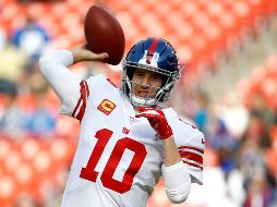 En total, Manning tuvo 362 anotaciones en los 16 años que estuvo en la liga, 56 mil 537 yardas y fue uno de los pasadores que más intercepciones sufrió con 244. AP / ARCHIVO