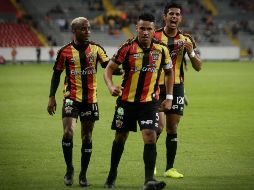 Leones venció al actual campeón Alebrijes de Oaxaca. EL INFORMADOR / F. Atilano