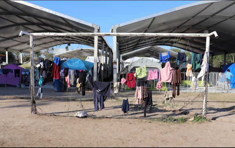 El Instituto Nacional de Migración asegura que los migrantes alojados en las estaciones cuentan con todos los servicios básicos. EFE/A. Pineda-Jacome