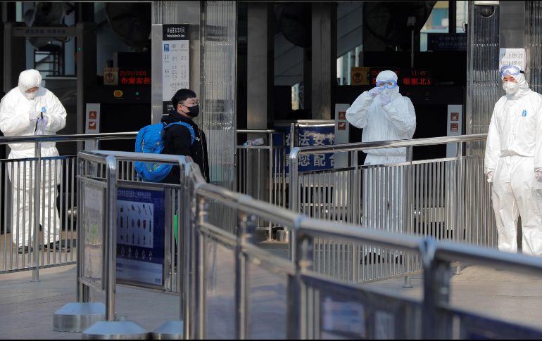 Se trata de una persona que regresó este sábado de la ciudad de Wuhan. EFE / W. Hong
