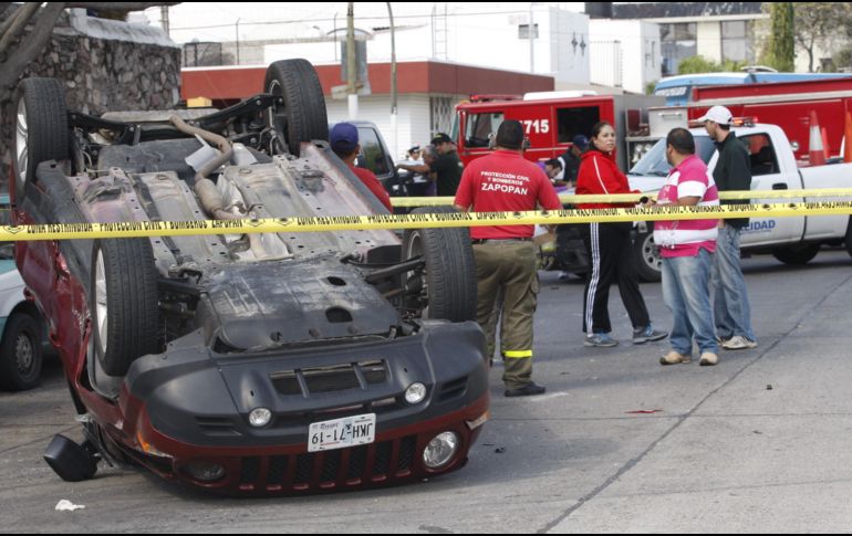 En los últimos cinco años, cuatro mil 634 personas fallecieron en percances relacionados con choques o atropellamientos en Jalisco. ARCHIVO