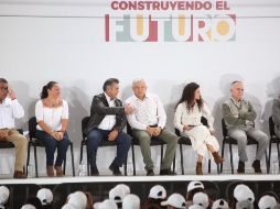 El gobernador y el Presidente estuvieron en un acto del programa Jóvenes Construyendo el Futuro. TWITTER@JaimeRdzNL