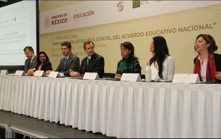 El secretario de Educación Pública participó en la Primera Reunión Sobre Cambio Climático y Transición Energética en las Instituciones Públicas de Educación Superior. TWITTER / @emoctezumab