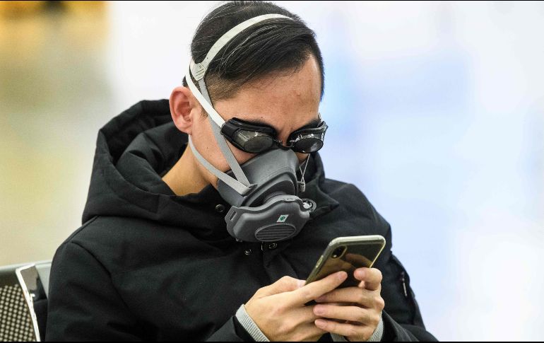 Las estrictas medidas se anuncian después de que se dispararon los casos del coronavirus de Wuhan, que ha causado la muerte de 106 personas. AFP / A. Wallace