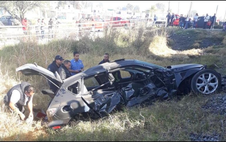 El hecho ocurrió esta mañana alrededor de las 9:30 horas, en el cruce de la avenida De Los Altos y la avenida Hacienda de Atemajac, en la colonia Villas de la Hacienda. ESPECIAL /