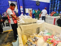 El Banco de Alimentos recibió una donación de un millón 960 mil pesos para la compra de camionetas para el traslado de los alimentos. ESPECIAL / Gobierno de Jalisco