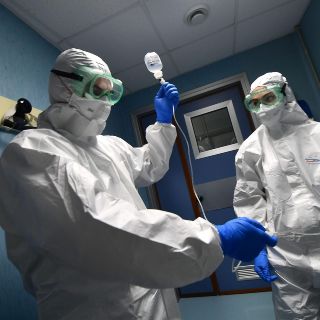 Aumentan a 212 los muertos en China por nuevo coronavirus