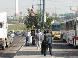 Olvidan supervisar camiones suburbanos