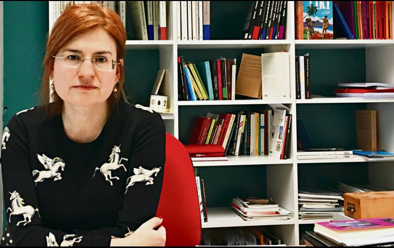 Al frente. Silvia Sesé celebra el primer medio siglo de vida de Anagrama. CORTESÍA / Anagrama