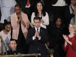 Juan Guaidó estuvo presente en el Capitolio y recibió el apoyo de demócratas y republicanos. EFE/J. Lane