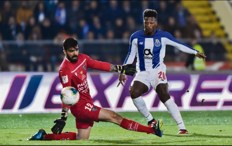 Parejos. Porto y Académico definirán el pase a la Final del torneo de Copa en el encuentro de Vuelta. EFE