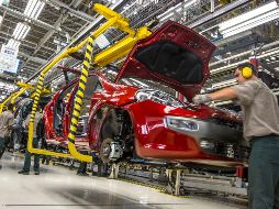 El sector productivo colocó 104 mil 832 unidades con respecto a los 111 mil 498 autos vendidos en enero de 2019. NTX / ARCHIVO