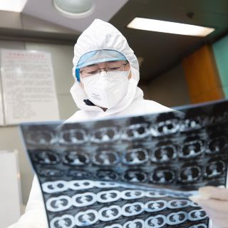 Recién nacido, diagnosticado con coronavirus en Wuhan