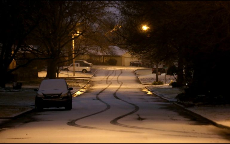 En el noroeste de Texas se pronostican entre 10 y 20 centímetros de nieve. AP /