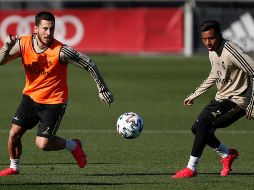 Tras estar lesionado, Eden Hazard ya entrena al parejo de sus compañeros. TWITTER / @realmadrid