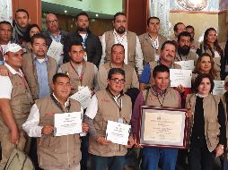 En sesión del Poder Legislativo, se entregó diploma a 30 trabajadores en representación de los cientos que laboraron durante el año pasado. EL INFORMADOR / R. Rivas