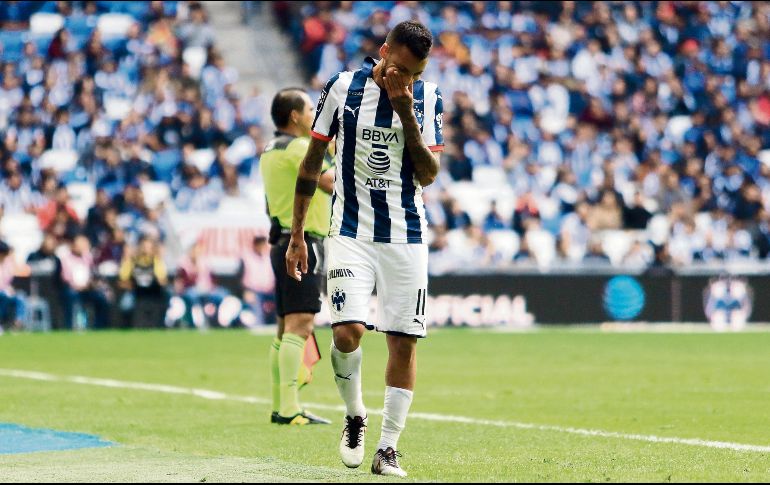 Fuera. Leonel Vangioni salió lesionado en el juego ante Querétaro. IMAGO7
