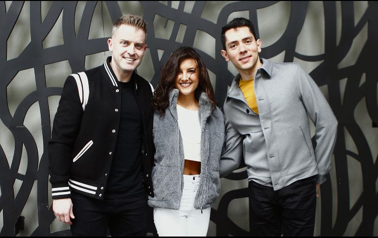 Talento. James Keegan, de playera negra, junto a Mary Mirisola y Luis Sánchez. EL INFORMADOR• A. Camacho 