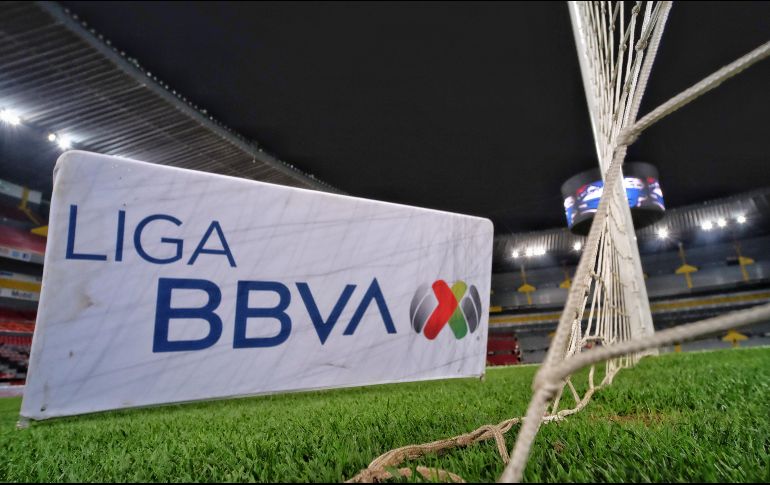 La polémica suscitada en redes sociales tiene que ver, de acuerdo con los seguidores de los Zorros, con las decisiones arbitrales de Adonai Escobedo en aquel partido ante Puebla, que derivó en el veto al Estadio Jalisco. IMAGO7