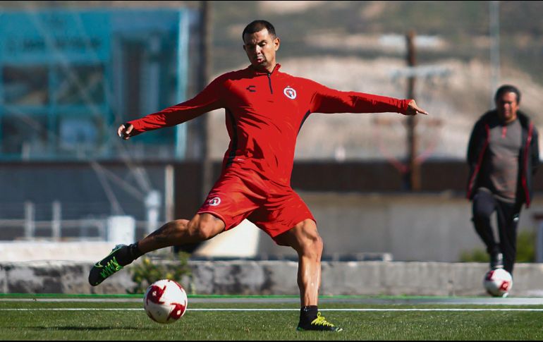 Edwin Cardona. El colombiano hizo su primera práctica con el equipo de la frontera. TWITTER/@xolos