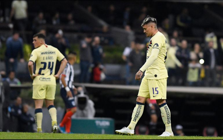 Este es el momento de apoyar y mostrarle los mejores deseos al delantero chileno Nicolás Castillo y olvidarse de la falta de resultados que ha dado con América, señaló el atacante Henry Martín. Imago7