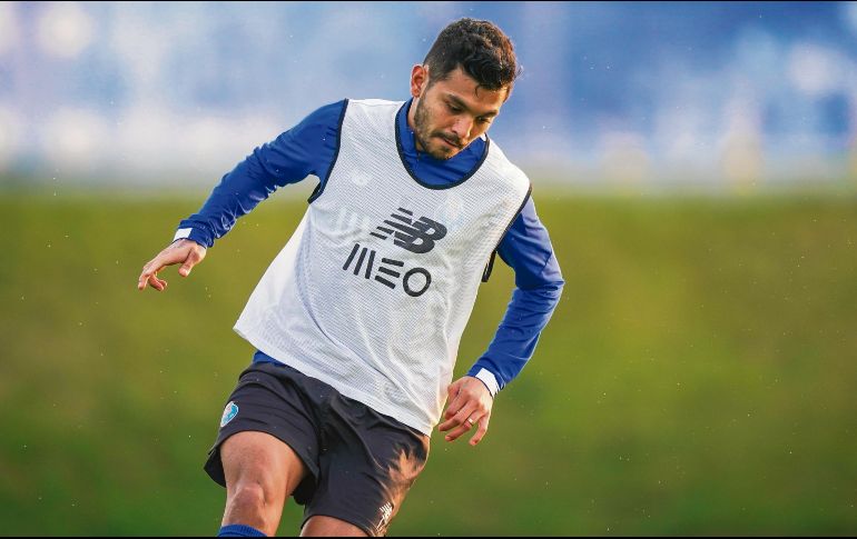José Manuel Corona encabezó la convocatoria de los Dragones para el trascendental encuentro de hoy. TWITTER/@fcporto