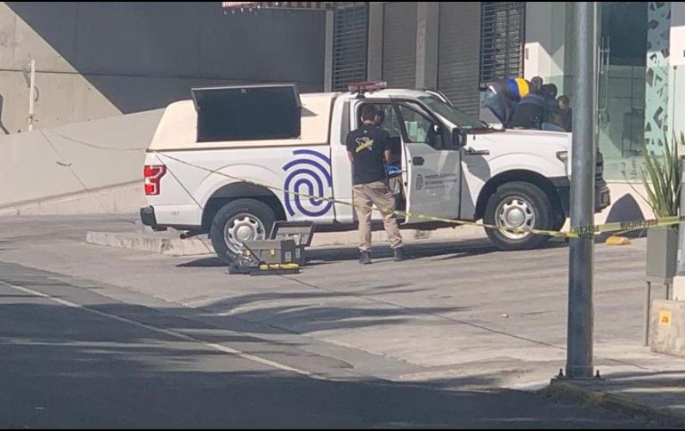 El hallazgo ocurrió esta mañana afuera de un edificio de la colonia Lomas del Valle, en Guadalajara, casi al límite con Zapopan. ESPECIAL