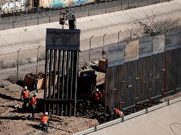 Los recursos serían para erigir nuevas secciones del muro que no habían sido planeadas. AP/ARCHIVO