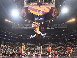 El jugador de los Lakers de Los Ángeles participó en las justas de 2004, 2008 y 2012, donde colaboró a que los estadounidenses ganaran la medalla de oro en sus dos más recientes apariciones. AFP / ARCHIVO