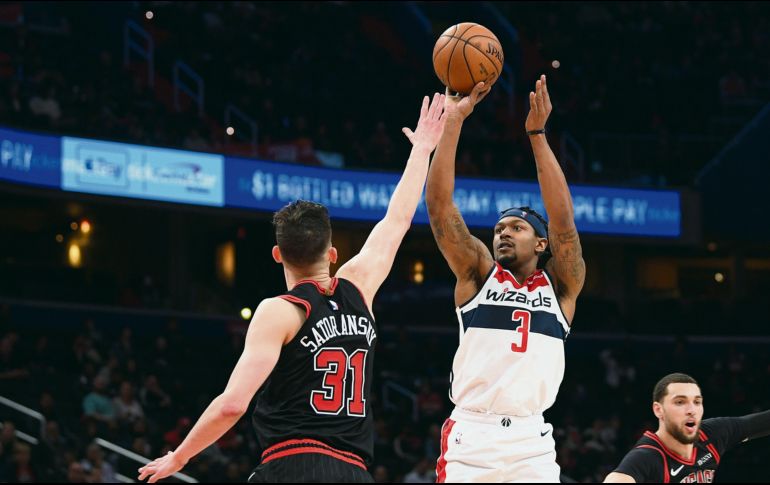Destacado. Beal (#3) colaboró con 30 puntos en el juego de ayer por la noche. AP