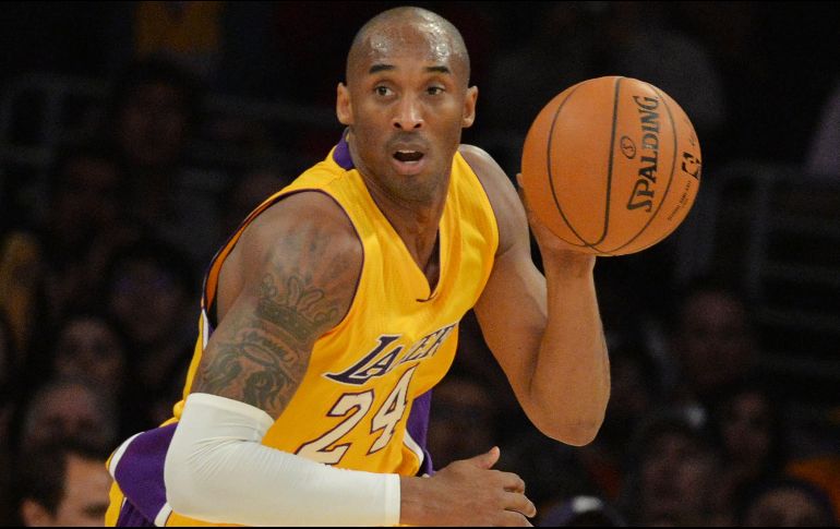 El ex jugador de los Lakers y Gianna, de 13 años, fallecieron junto con otros siete pasajeros en un accidente de helicóptero. AFP / ARCHIVO