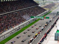 Shanghái debía haber acogido la carrera del 19 de abril. No se ha facilitado una nueva fecha para su disputa, que está pendiente de la evolución de la epidemia. ESPECIAL / formula1.com