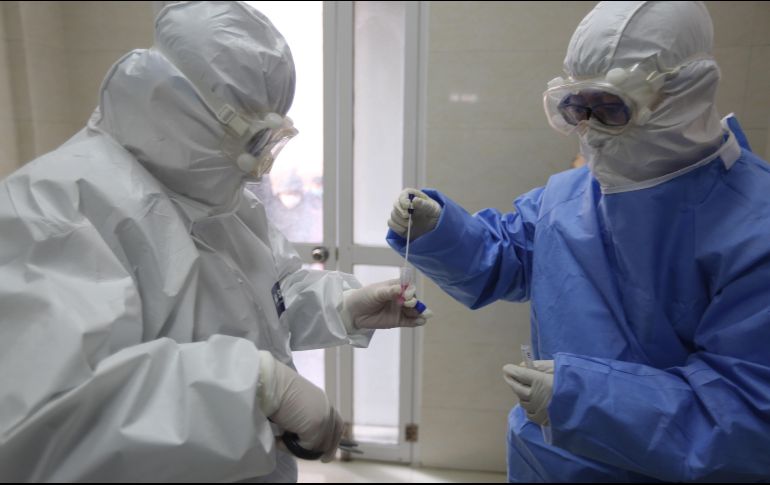 Expertos consideran que uno de los tres reactivos de la prueba no funciona de forma adecuada. EFE/W. Yanbing