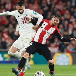 Athletic pega primero al Granada en Semifinales