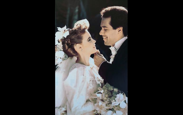 Enamorados Sofía y Carlos.