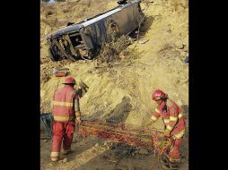 El autobús transportaba a los aficionados del Barcelona ecuatoriano dos días después del partido disputado ante el Sporting Cristal en Lima por la Copa Libertadores. AFP